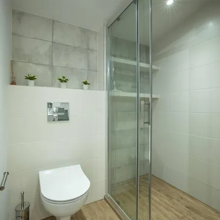 Lejlighed Centric Rooftop 4 Bedroom Premium